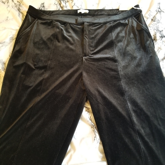 Good American Black Velour Dress Up And Down Pant - Picture 7 of 9